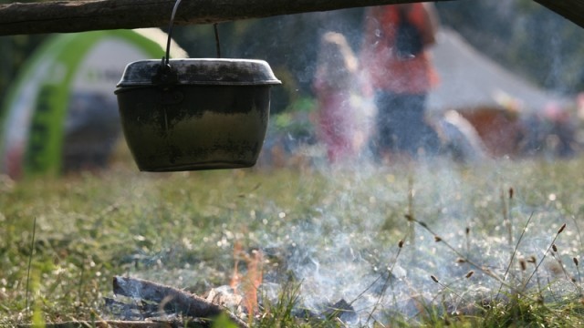 kettle hanging over the fire