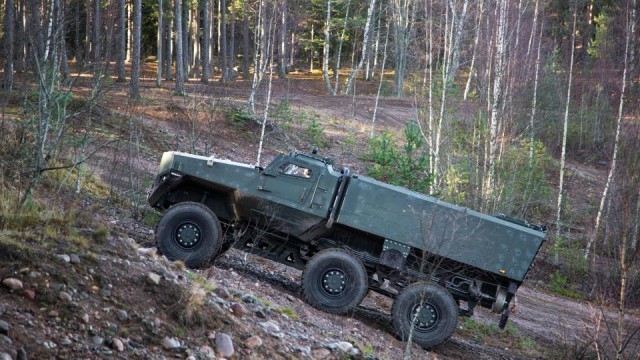 6x6 vehicle