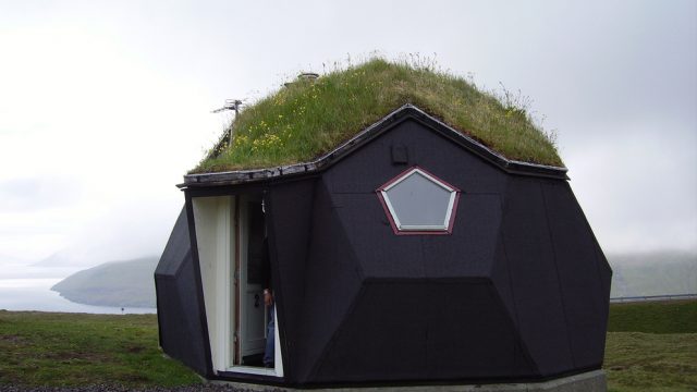different shaped cabin
