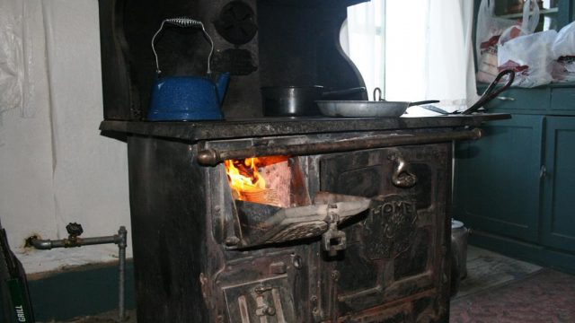 vintage-old-burning-stove