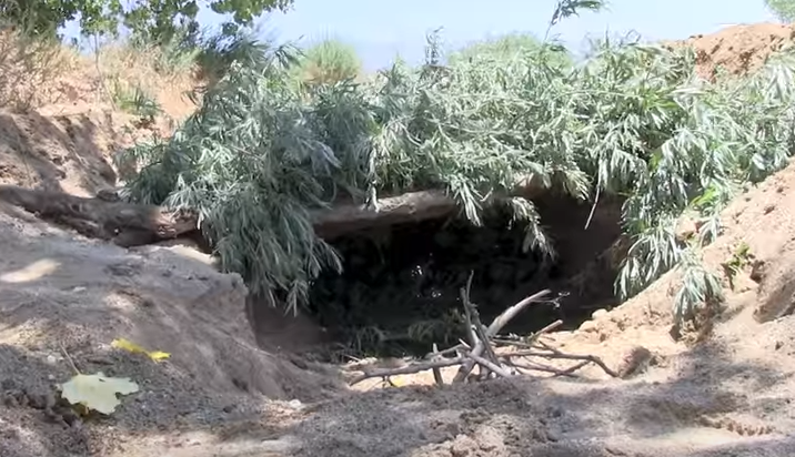 dugout shelter