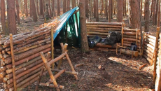 bushcraft camp