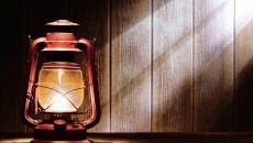 kerosene lantern lamp