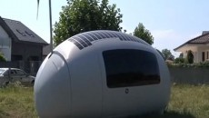 self sustaining mobile home
