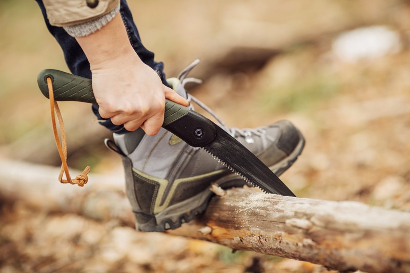 girl using a saw