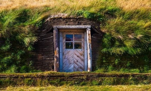 earth sheltered home