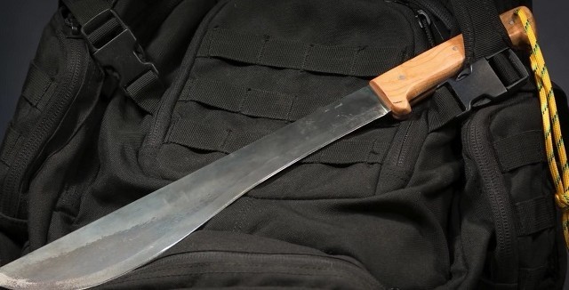 machete