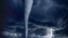 tornado-and-lightning