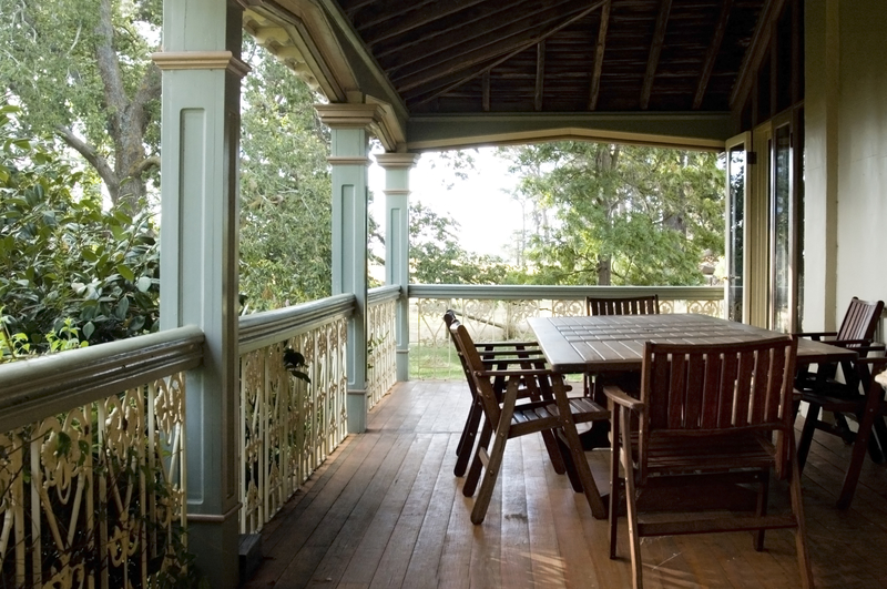 homestead-veranda-deck