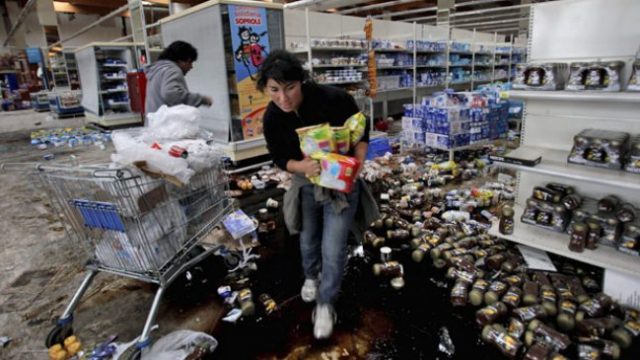 looters national emergency
