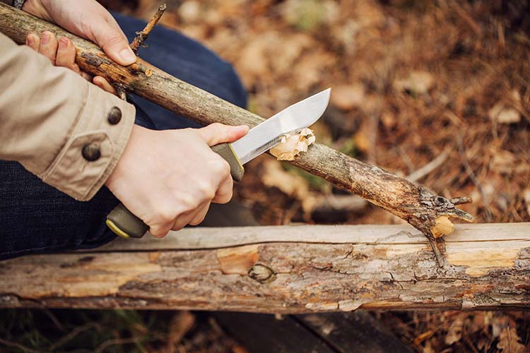 using-a-knife