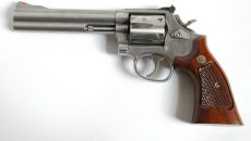 smith-wesson gun