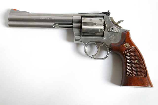 smith-wesson gun