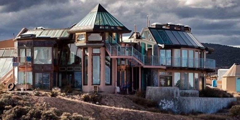 earthship