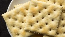 saltine crackers
